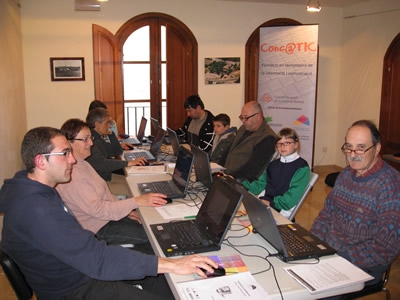Cursos d’informàtica a Vallclara, a través del projecte Conc@TIC