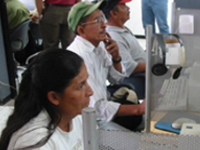Imatge de participants de l'Asociación Conexión al Desarrollo de El Salvador