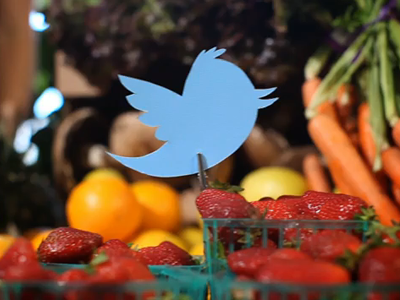 Logo de Twitter en un mercat de fruites i verdures