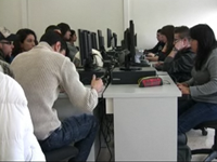 Imatge dels alumnes de la Casa d'Oficis de Sant Feliu Online