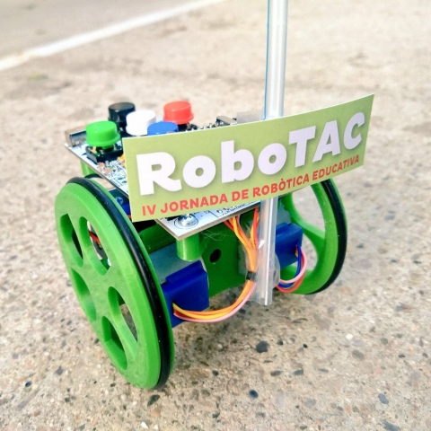 Un robot de la IV edició de RoboTAC