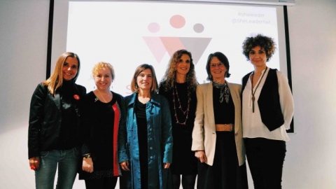 Grup de dones que va donar a conèixer la plataforma Sheleader