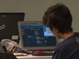 Robòtica i electrònica creativa amb Scratch per Arduino, al Citilab