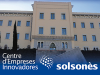 Edifici Seminari de Solsona i logotip del CEI del Solsonès